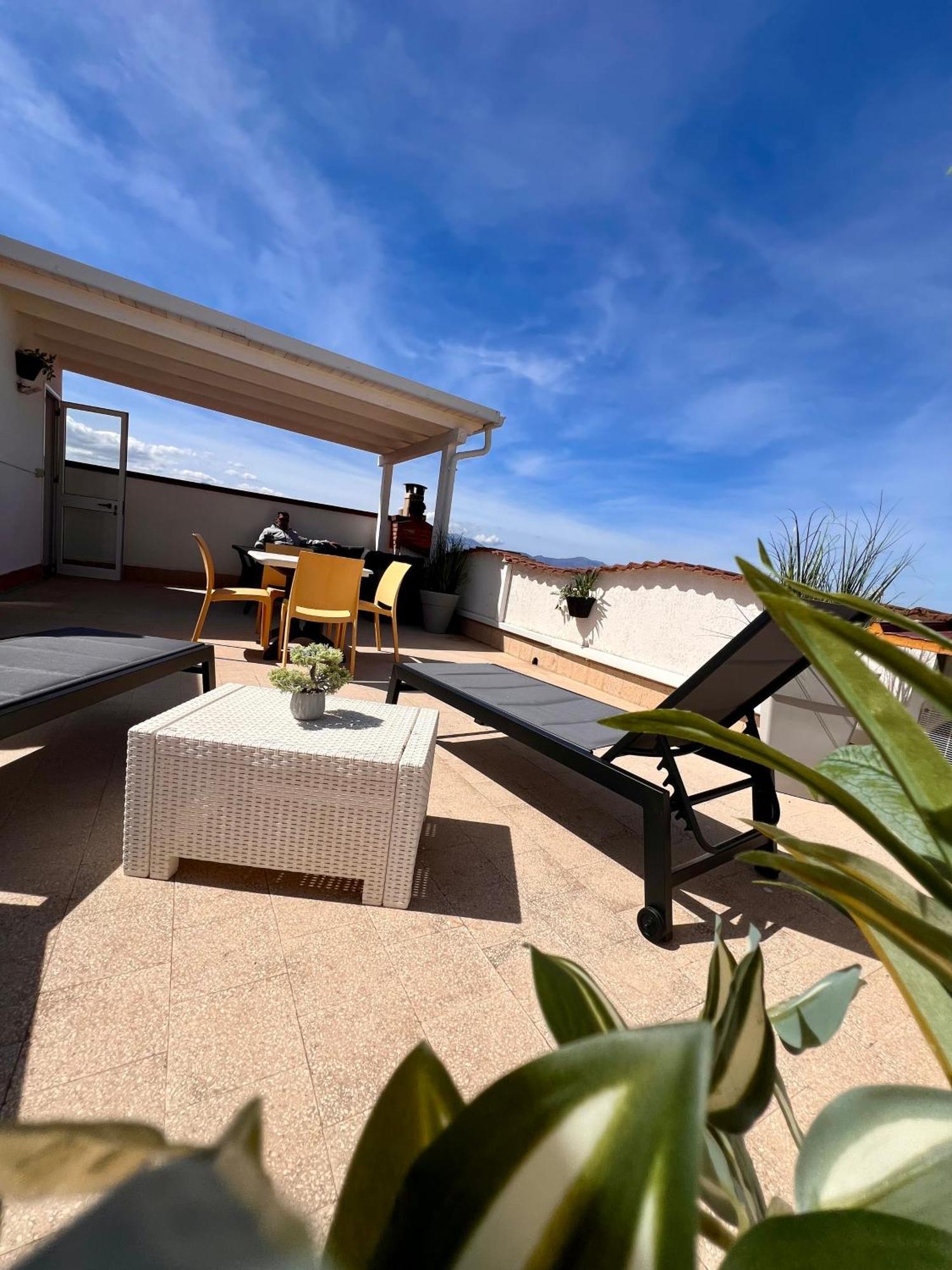 Casa Vacanze Anna 巴莱斯特拉泰 外观 照片
